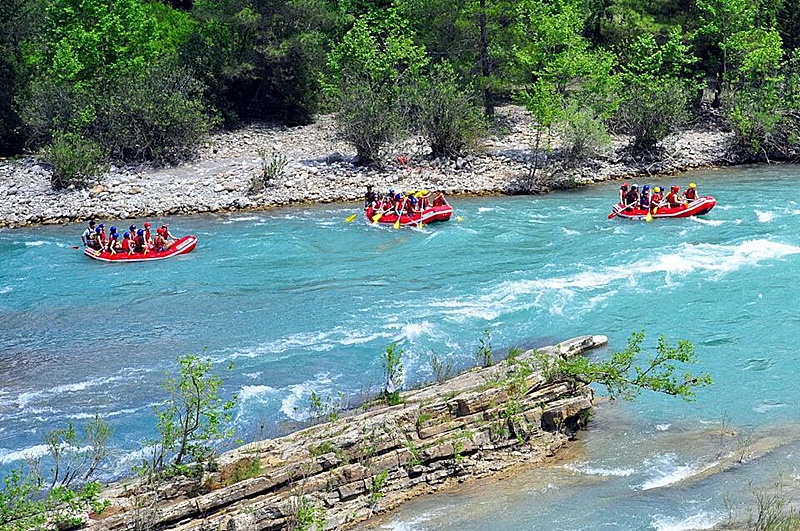 Rafting Turu